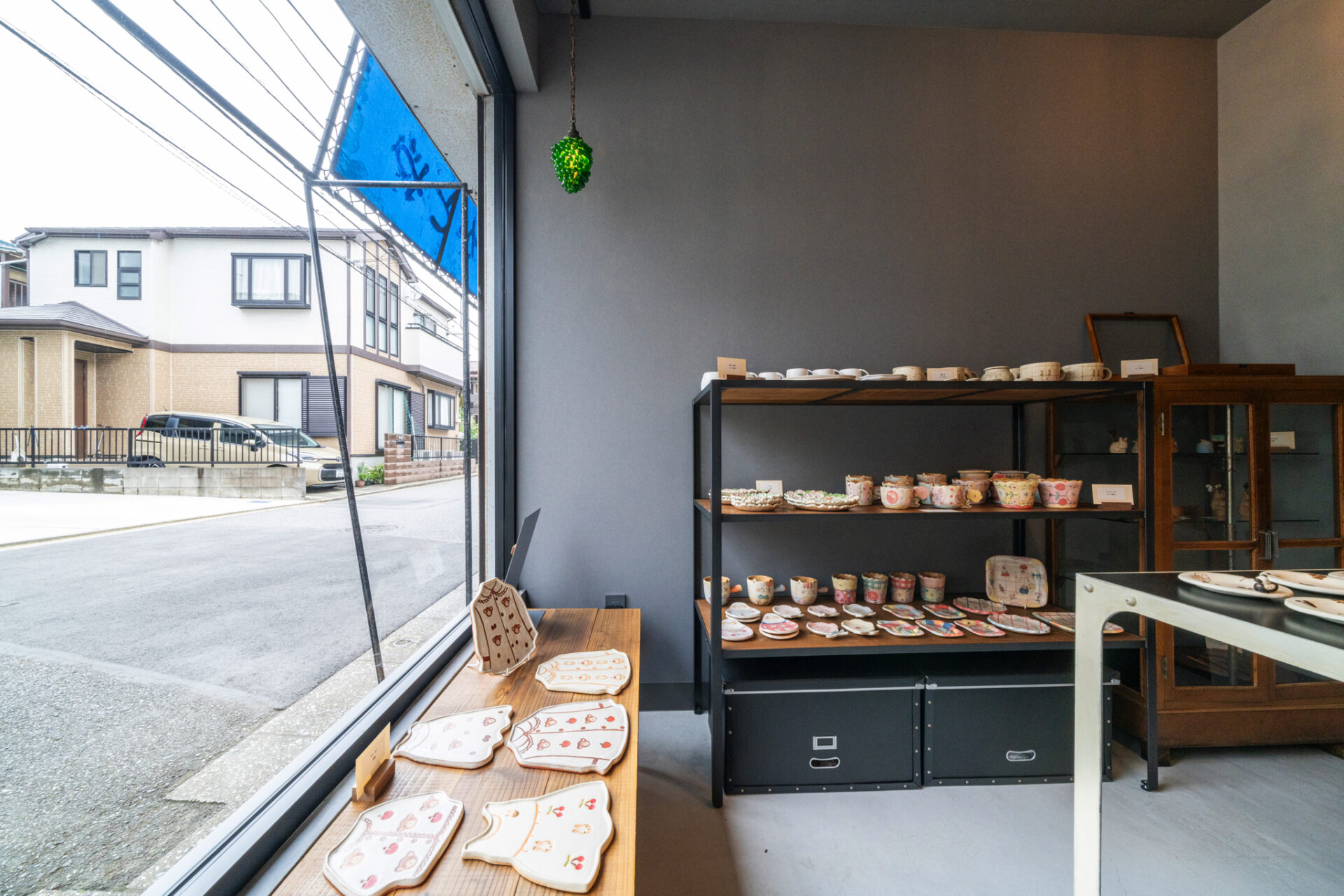 コーヒー豆と器のお店 ku.